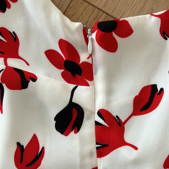 XS Summer Top - Picture 2 of 6